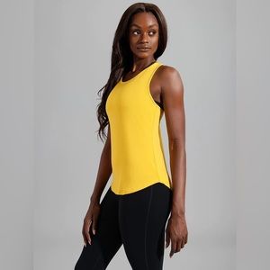 Buffbunny Terrain Tank - Gold Hour